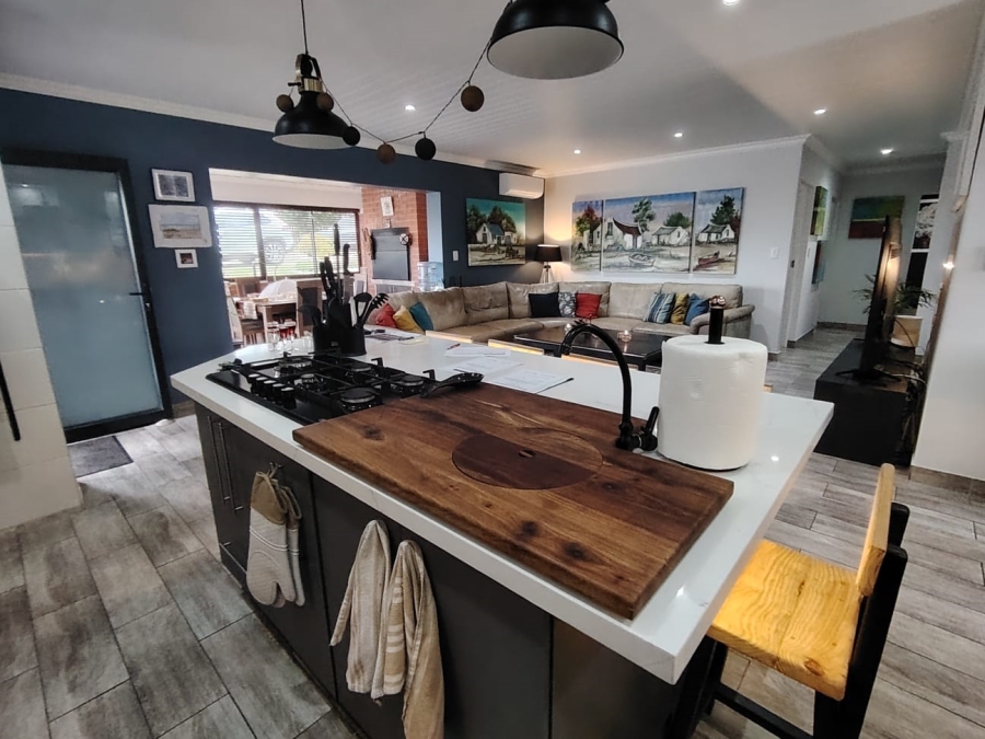3 Bedroom Property for Sale in Tergniet Western Cape